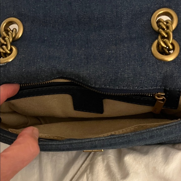 Elegant Blue Denim Bag with Gold Chain - Picture 4 of 5